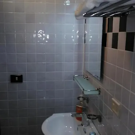 Perla Del Mare Bed & Breakfast 3*
